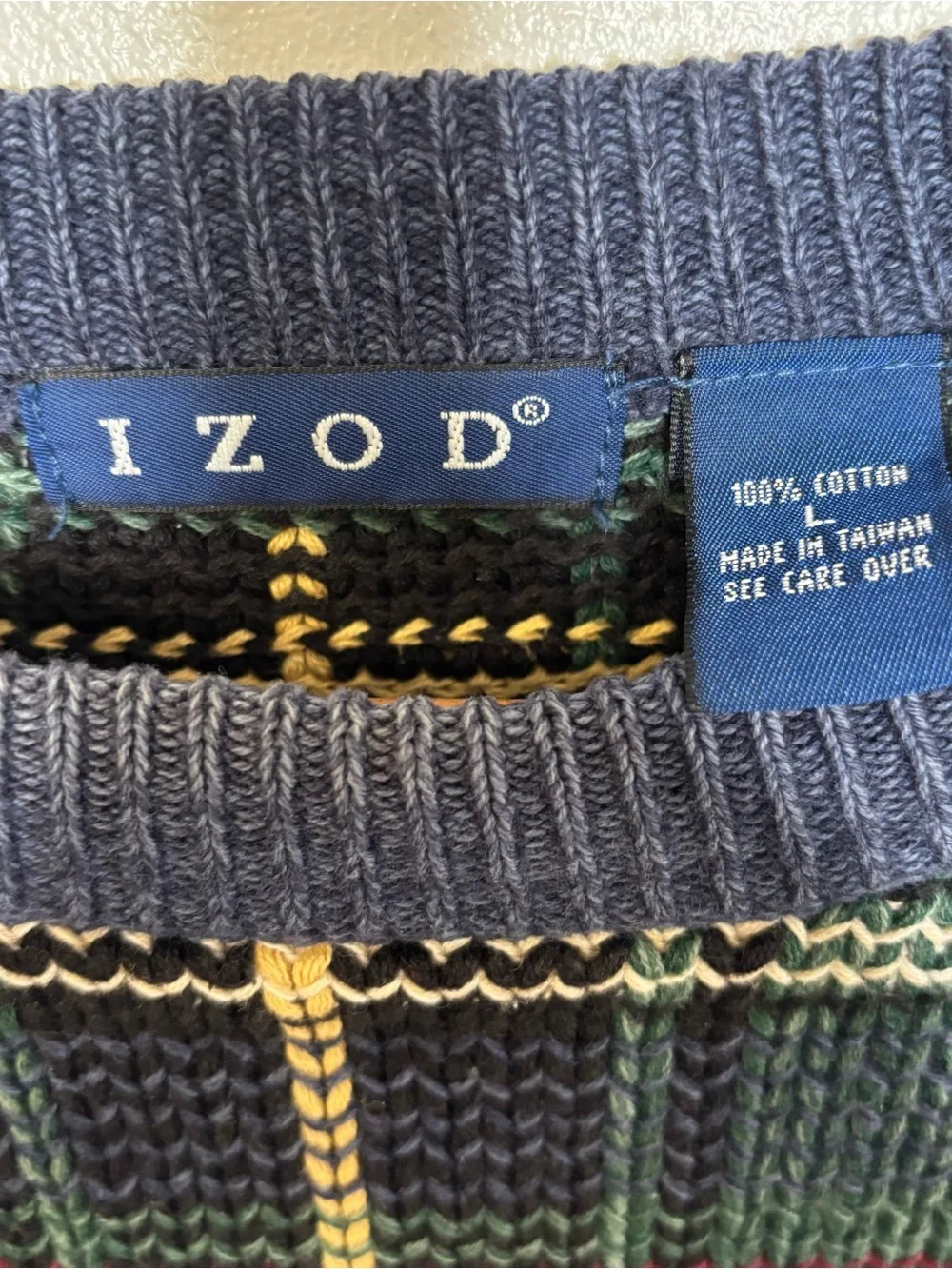 Vintage 90s IZOD Plaid Crewneck Sweater Green Navy Blue Knit Grandpa Core Tartan